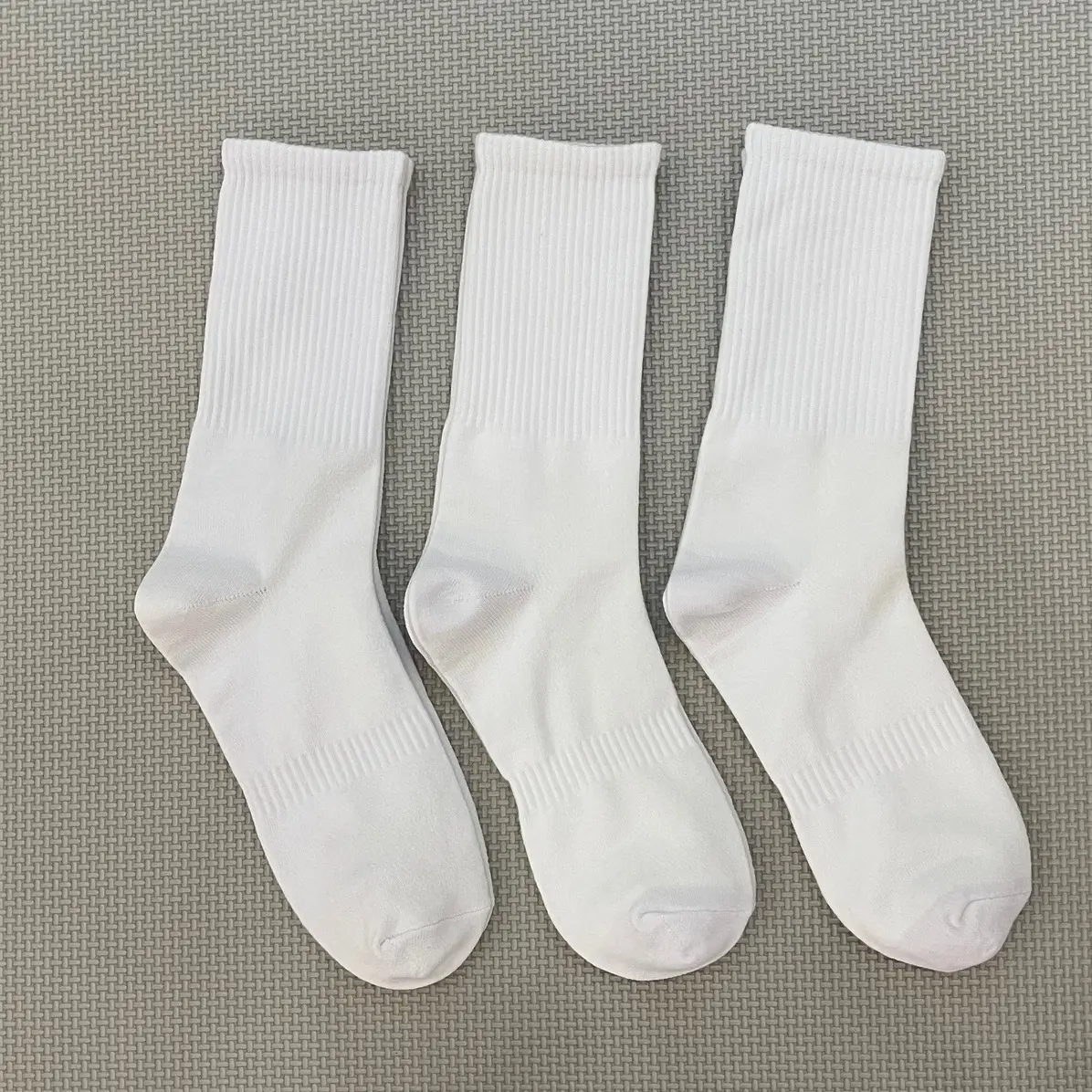 Tất dệt kim cổ cao, cổ trung, cổ ngắn .Cotton+ lưới thoáng ,thời trang phù hợp 4 mùa, thoáng khí co giãn tốt. Nam 【 trắng + trắng sữa 】 khỏe mạnh