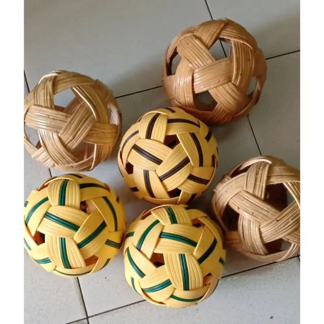 BOLA TAKRAW PLASTIK ROTAN BOLA EMAS MARATHON MURAH BAGUS