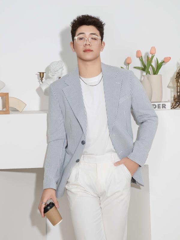 REMMY Áo VQ512 Blazer kẻ sọc trắng xanh dương Menswear Nam