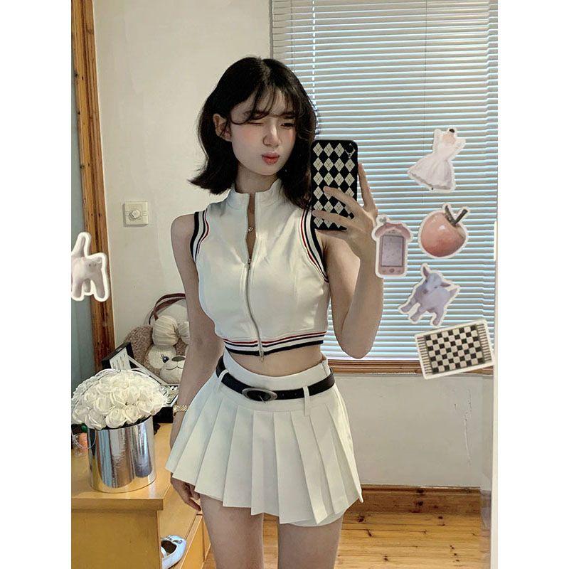 Bộ Đồ Thể Thao Thường Ngày Hàng Mới Về Mùa Hè, Bộ Hai Mảnh, Áo Ngắn Và Bộ Đồ Ngắn Cho Nữ, Cỡ Nhỏ, Dễ Thương Và Gợi Cảm, Thích Hợp Cho Các Hoạt Động Thể Thao, Bộ Sưu Tập Cô Gái Nóng Bỏng, 2024 1