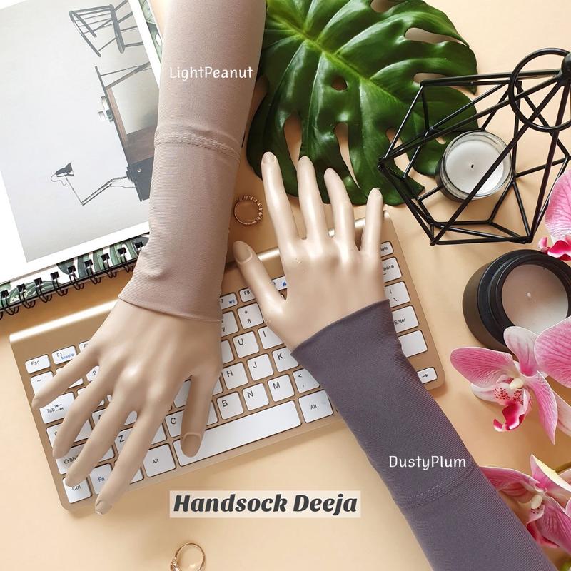 NURBELLA Handsock Deeja Plain Pendek Paras SIku Simple Kemas - TikTok ...