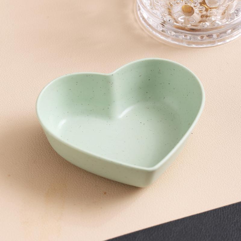 Creative Wheat Straw Heart Shape Seasoning Dish Mini Washable Salted Cabbage Dish Unbreakable Nordic Style Soy Sauce Dishes Home 6