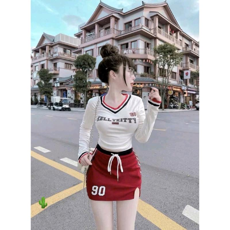 Set Áo Croptop Tay Dài Phối Màu Kèm Chân Váy Chữ A Năng Động Women 5