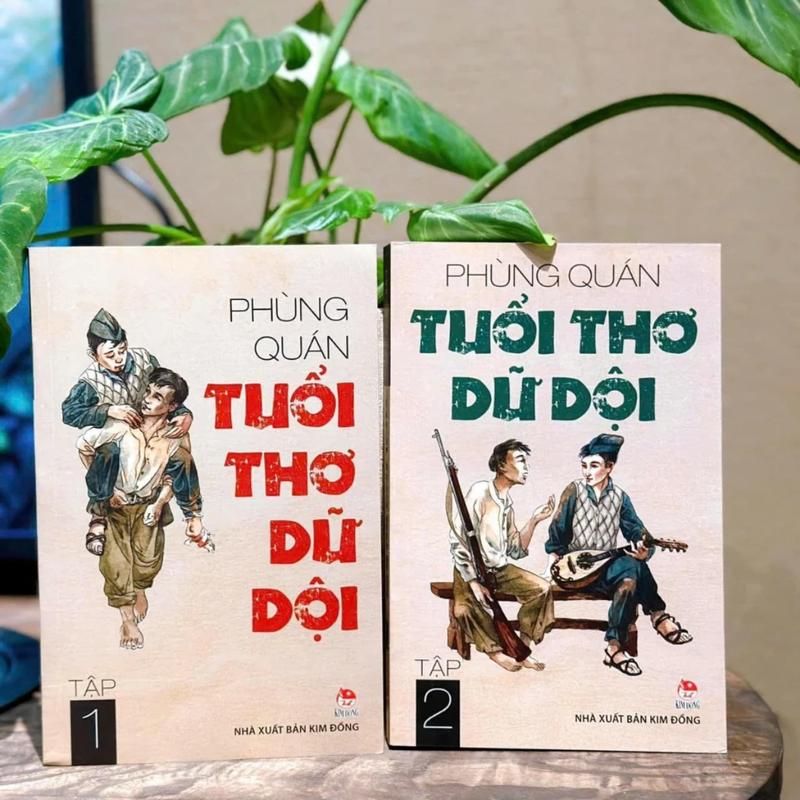 Phùng Quán - Tuổi Thơ Dữ Dội Trọn Bộ 2 Tập NXB Kim Đồng 793 Trang Bìa Mềm Kích Thước 14.5x20.5cm Câu Chuyện Hay Cảm Động Về Tuổi Thơ Việt Nam