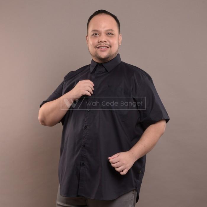 Kemeja Pria Basic Jumbo Big Size Ukuran Besar XXL XXXL WGB Pendek 1