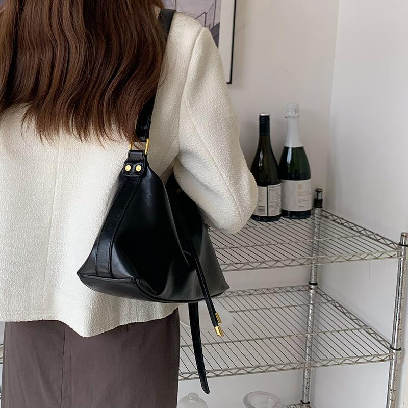 Product Introduction of Túi Tote Luật Hiện Đại Cho Nữ, Túi Đi Lại Chất Lượng Cao Mới, Thiết Kế Đặc Biệt, Túi Đưa Thư Đeo Vai Mềm 20