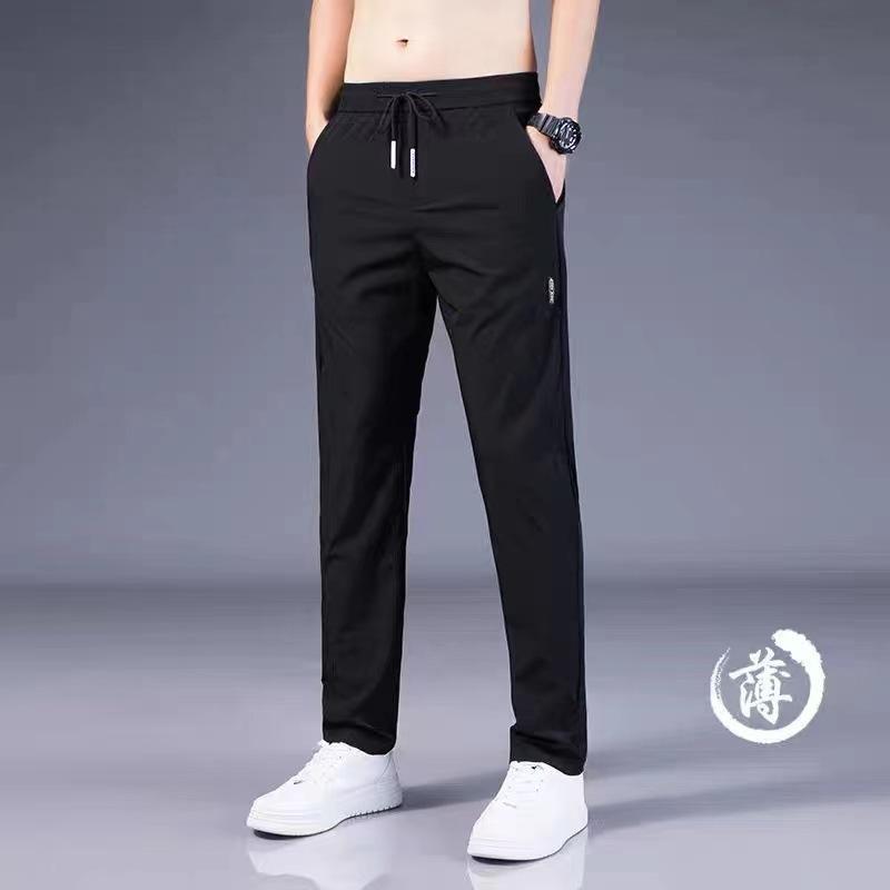Product Introduction of Casual Pants, Large Size, Summer Ice Silk Material, Suitable for Men's Work, Breathable, Loose, Dirty Work Clothes, Work Pants 6