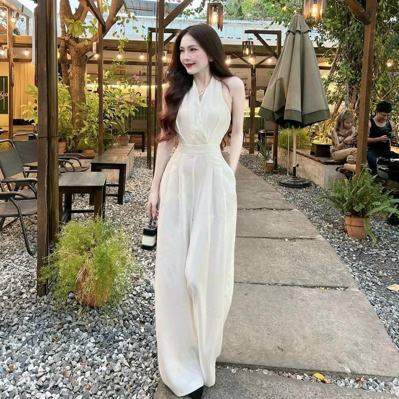 Sét Jumpsuit thời trang nữ body cổ yếm ống suông rộng với 3 tone màu sang chảnh đi dự tiệc sang trọng 6