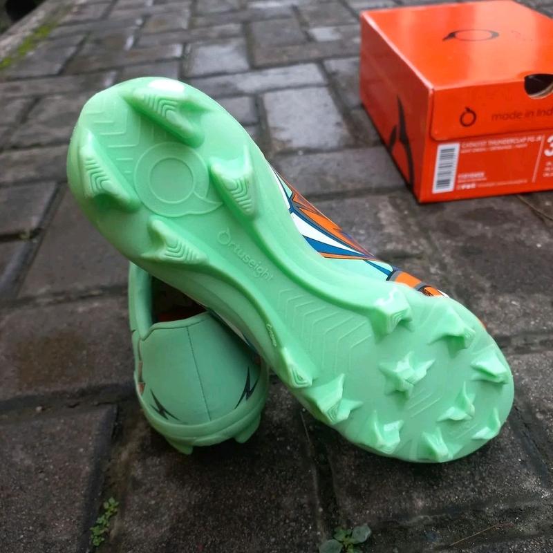 Sepatu Bola Anak Ortuseight Catalyst Thunderclap FG JR 4