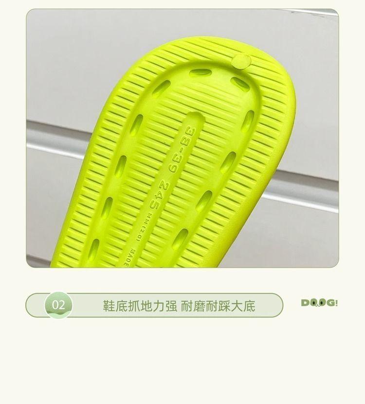 Product Introduction of 2025 New Eye Slippers Closed Toe Summer Cartoon Outdoor Indoor Home Bathroom Non-Slip Clogs for Going Out 6