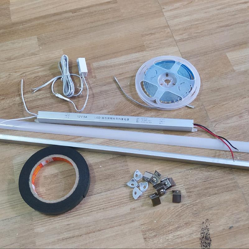 Bộ đèn led tủ bếp cảm biến vẫy tay 5m - Thanh nhôm và nhựa tản quang