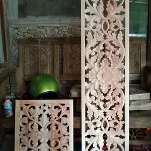 Ornamen Jendela Rumah Ukir Kayu Model Jalosi Dekorasi Rumah 30x120x2 TT9870