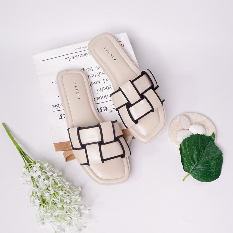 Lapepa NOVA Sendal Wanita Sandal Kasual Model Slop Flat Tatakan Empuk Motif Ketupat Size 36-40 8