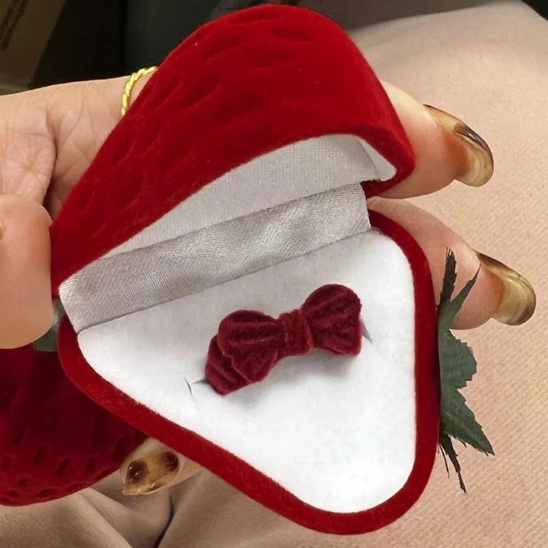 Strawberry ring box jewelry box earring necklace packaging box 1