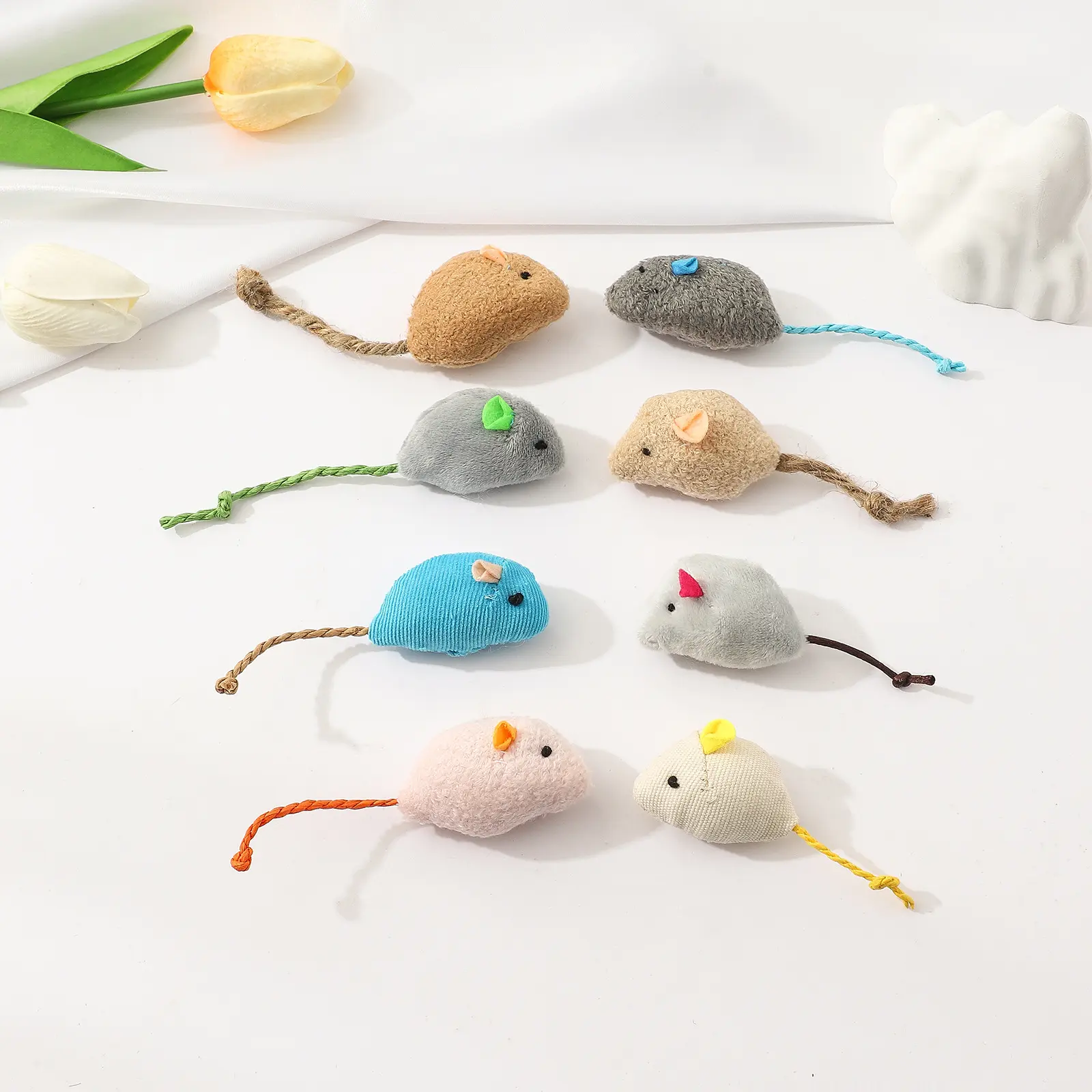 Pet Supplies Manufacturer Realistic Plush Mouse Doll Set Feather Mouse Scratch-Resistant Chew-Resistant Cat Toy