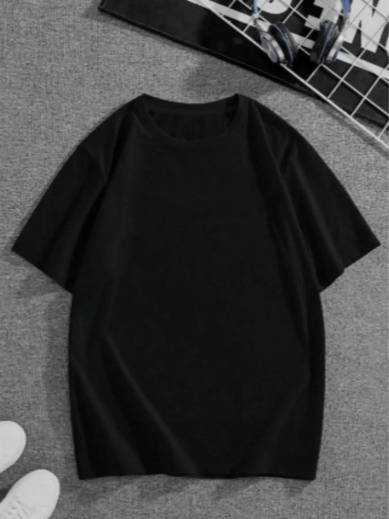 Men's Solid Color Round Neck Tee, Loose Casual Short Sleeve Crew Neck T-Shirt for Summer, Fashion Men's Top for Daily Wear