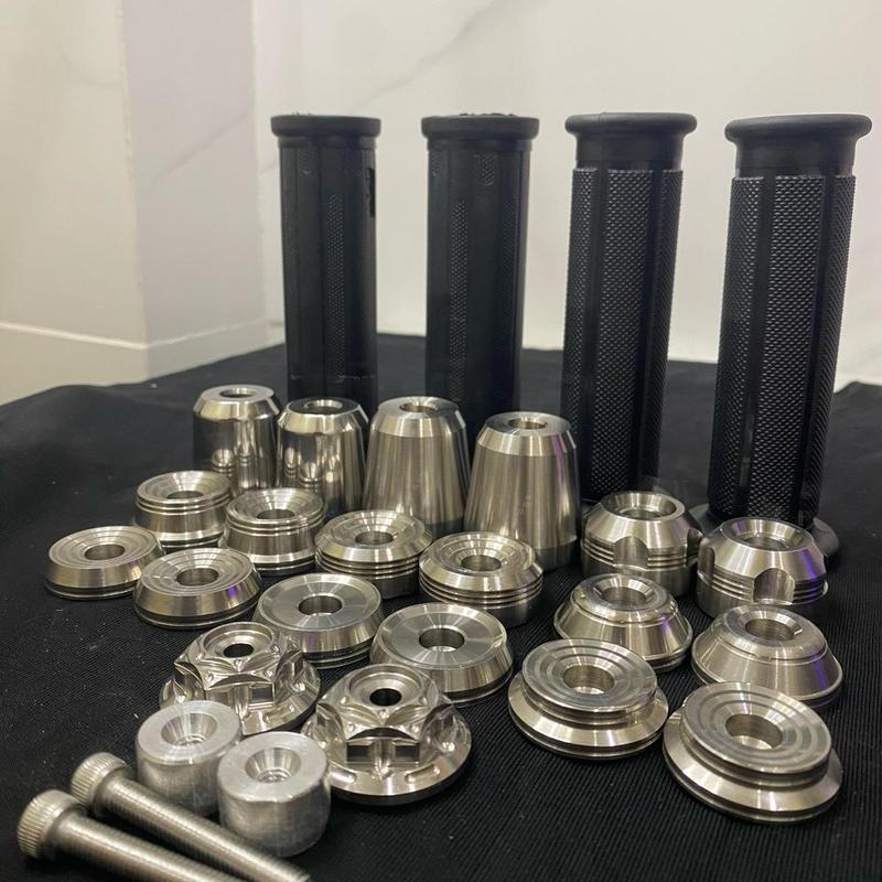 Combo Gù Tay Lái Inox 304 Kèm Bao Tay V2 ( Không Gắn Được Cho Những Dòng Xe Tay Ga Mới ) , ( Sirius , Ex 155 , Sonic Ghi Chú Lại ) xemay