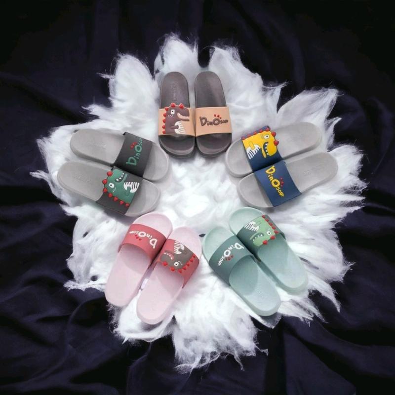 Sendal Slop Wanita Karakter Sendal Dino Lucu Sandal 0