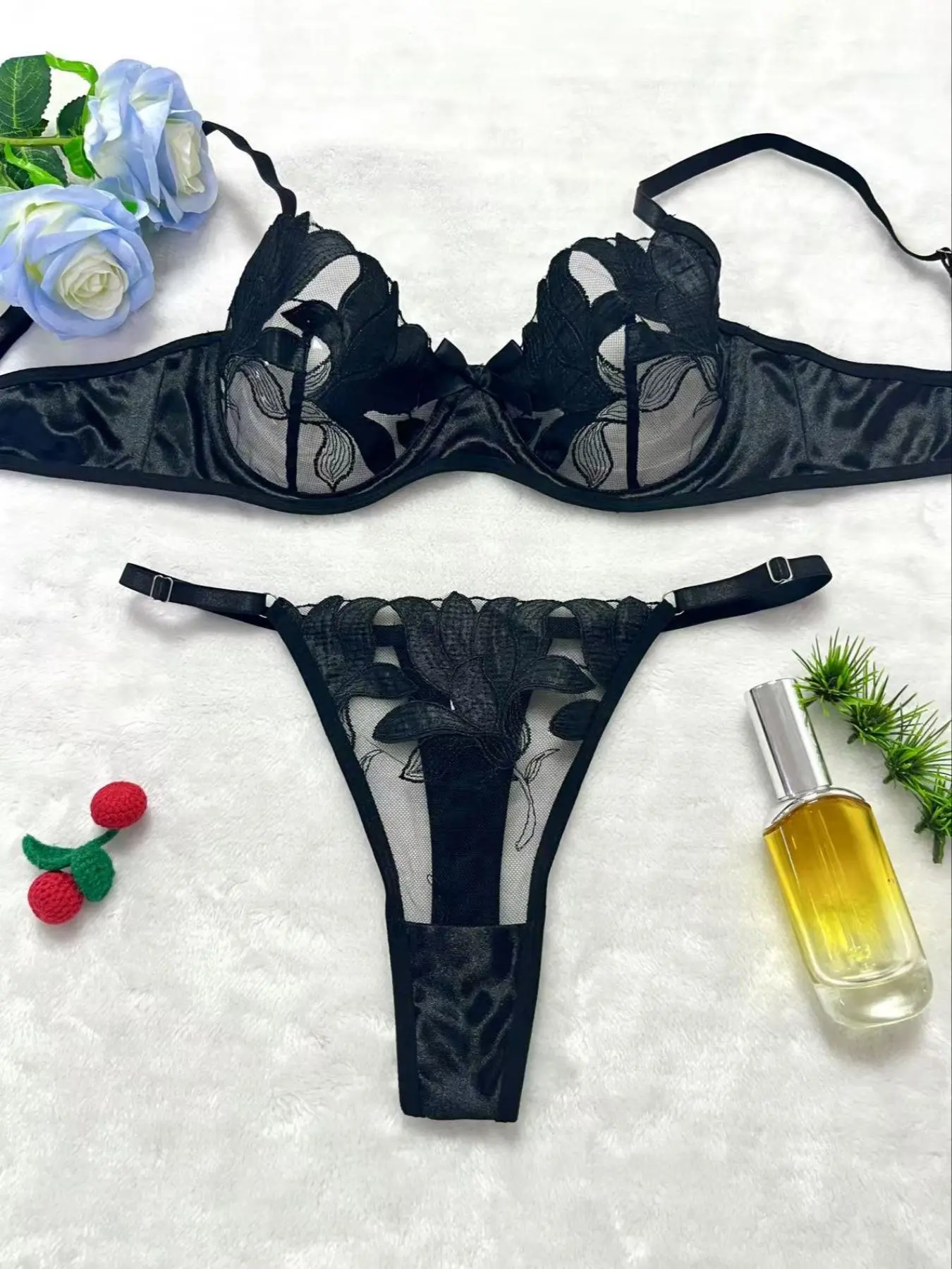 Women's Floral Embroidery Sheer Tulle Underwire Set, Sexy Adjustable Strap Underwire Bra & Thong Lingerie Set, Underwear Sets for Women