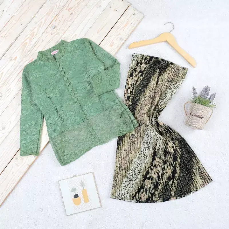 Setelan Baju Kebaya Kancing Anak Perempuan Modern Brukat Acara Pesta TK SD SMP Usia 4-14 Tahun Fashion