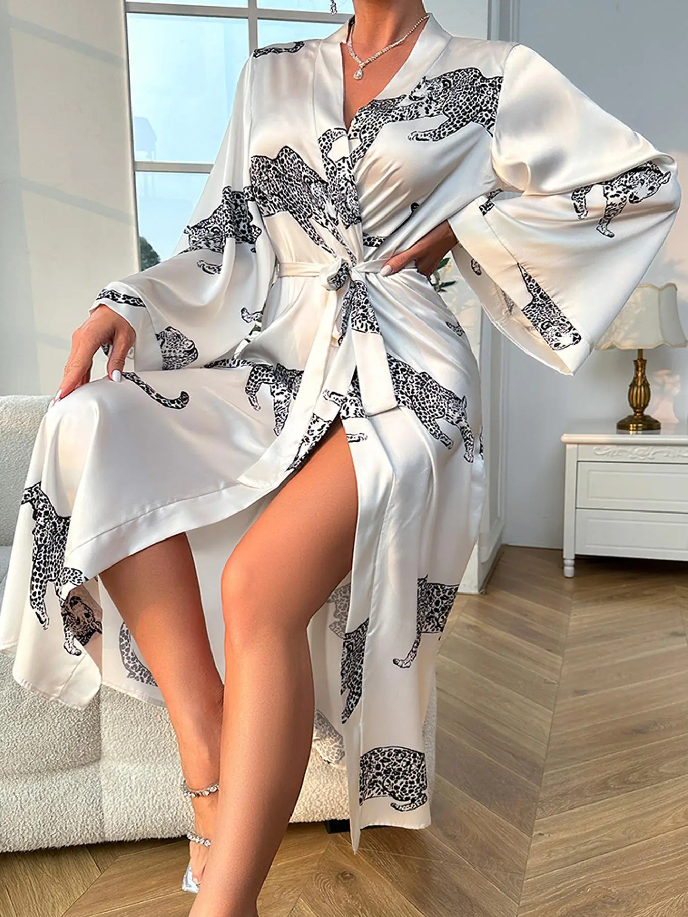 Plus Size Women's Leopard Print Belted Satin Bathrobe, Sexy Elegant Fashion  Long Sleeve Kimono Sleeve V Neck Dressing Gown, Women's Sleepwear for All Seasons