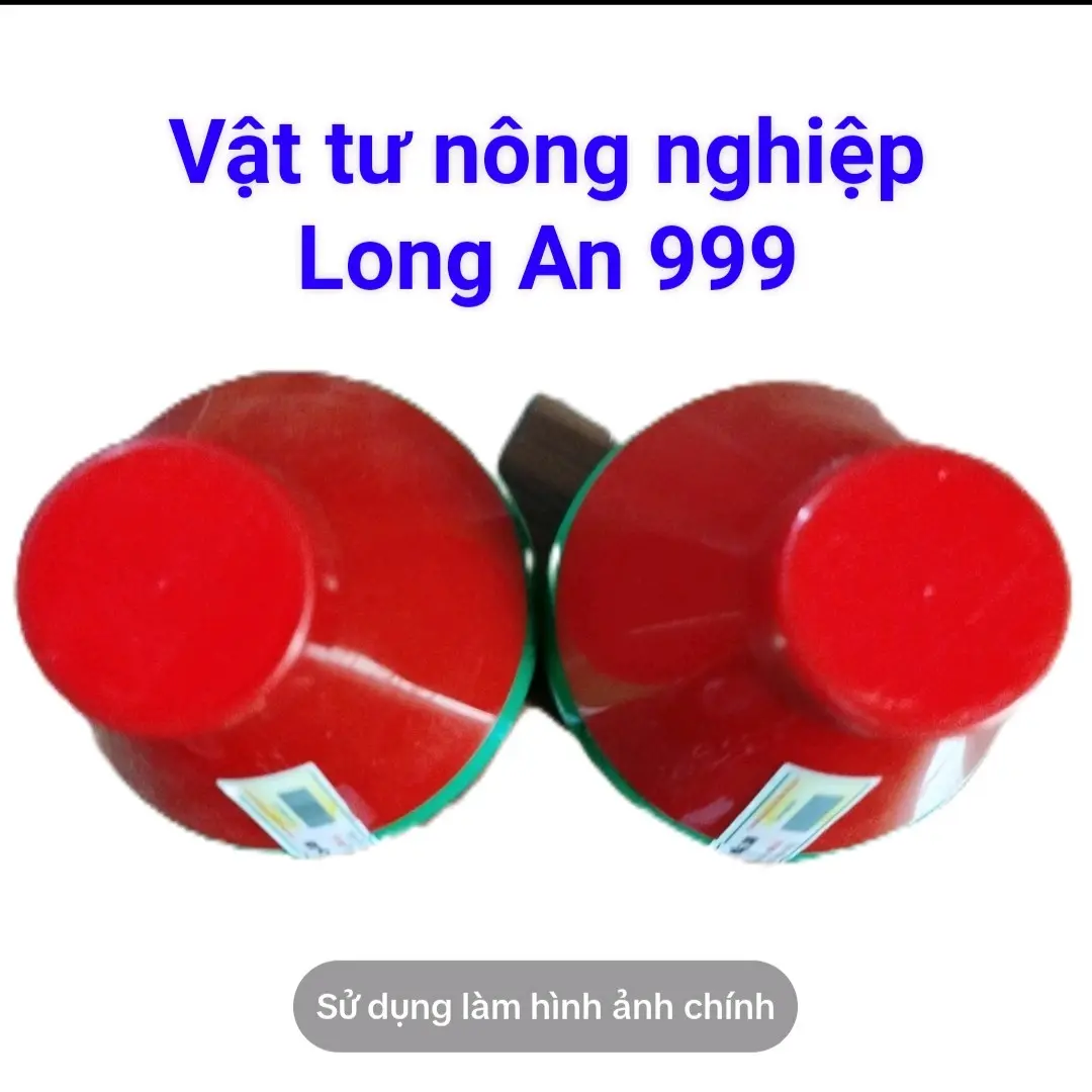 02 Chai nhựa nắp đỏ TRAU RUNG ĐEN THỂ TÍCH 900ML dùng chứa nước xanh KÈM NẮP có ren khóa chai VÀ TEM 02