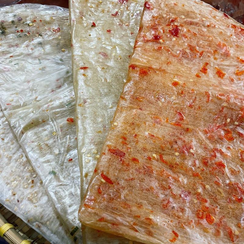 Combo 4 vị banh trang phoi sương đặc sản cu chi 250gr hành lá 250gr tỏi ớt 250gr mè ngot 250gr con ruốc kèm 1b bánh tráng ớt rim