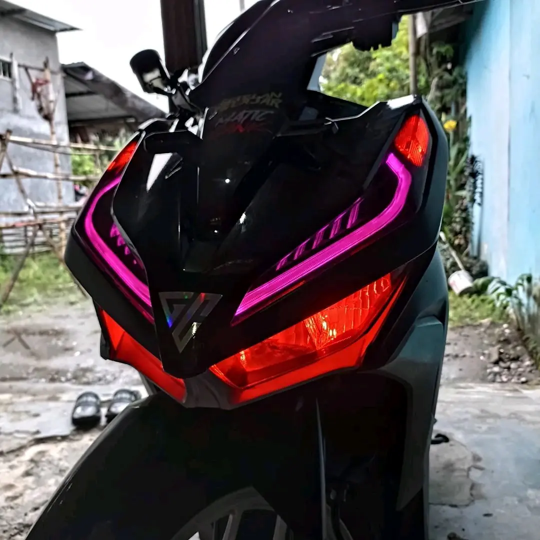 Paket LED Flexible Vario 125 Vario 150 Tahun 2019 sampai 2024 Bonus Devil Demon Eye 4 Biji - Reflektor, Motorcycle