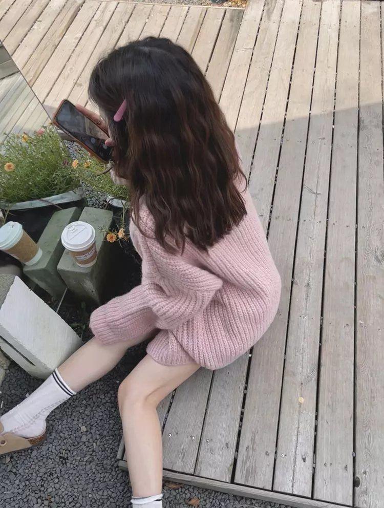 Product Introduction of Len Dày,  Màu Hồng, Hàng Mới Về Cho Mùa Thu Và Mùa Đông,  Cardigan Dệt Kim,  Thể Mặc Ngoài Trời, Phong Cách Lười Biếng, Ngọt Ngào Và Rộng Rãi,  Khoác Len      thun   ép   calisthenics grey  sweatpants   thun      giảm touquet áo anh áo  ép Nữ Women 14