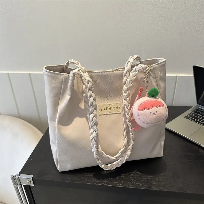 Túi Xách Da Mềm Thời Trang, Túi Đi Lại, Túi Đeo Vai Sức Chứa Lớn Mới, Túi Tote Nữ Bag 1