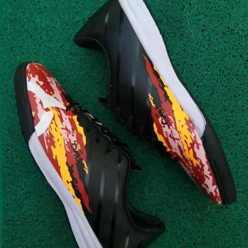 Sepatu futsal alpha abu abu lis hijau 0