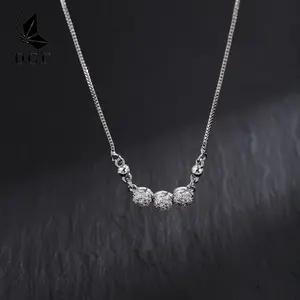Kalung Titanium Wanita Korean Style Fashion Bola Liontin Berlian Aksesoris Jewelry Perhiasan Perak D064