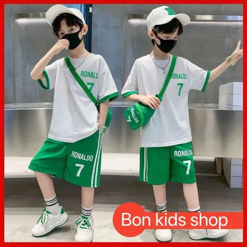 [14-35kg] Bộ đồ bé trai Ronaldo chất thun cotton co giãn thoải mái - Thiết kế dáng rộng, in chữ RONALDO và số 7
