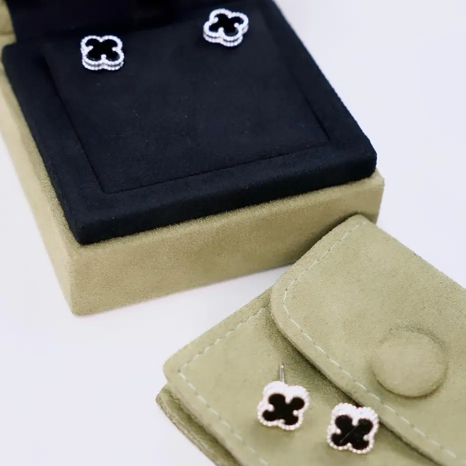 Bông tai Bạc Ý đính đá Onyx đen thanh lịch sang trọng Silvery