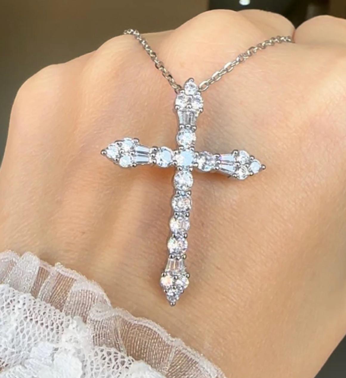 Kalung Liontin Klasik Square Cross Silver 925 Kalung Wanita Aesthetic Natural Berlian+RANTAI Ulang tahun Sukses Harian Pernikahan