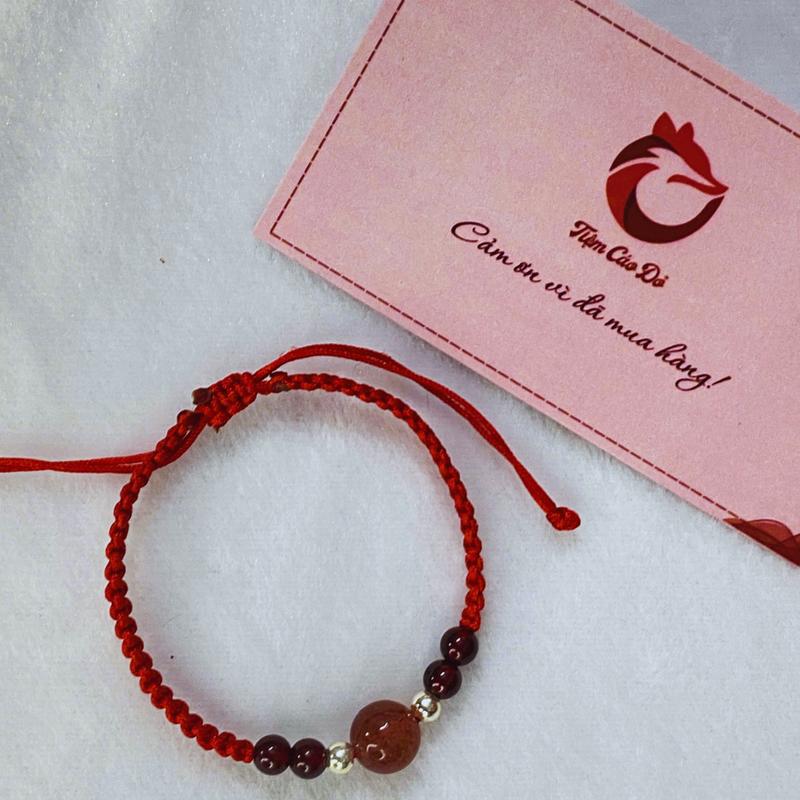 Vòng tay chỉ đỏ đá thạch anh dâu và đá garnet 3