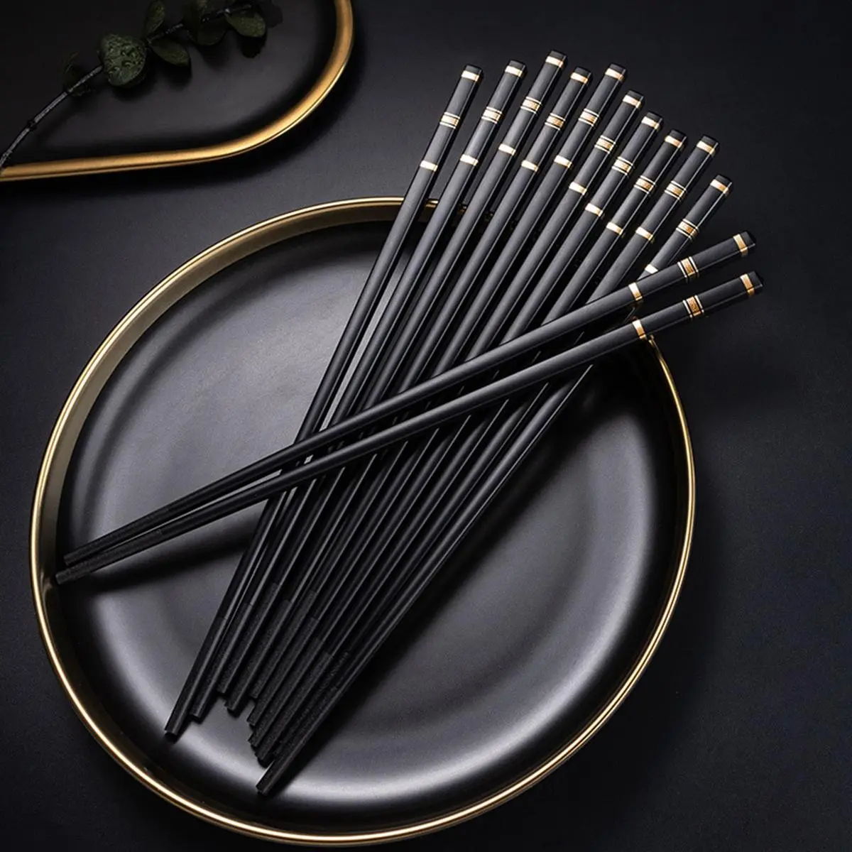 Alloy Chopsticks, Durable Non-slip Chopsticks, Modern Design Chop Sticks, Household Cutlery Tableware for Home Kitchen Dining Room, Summer for Gift