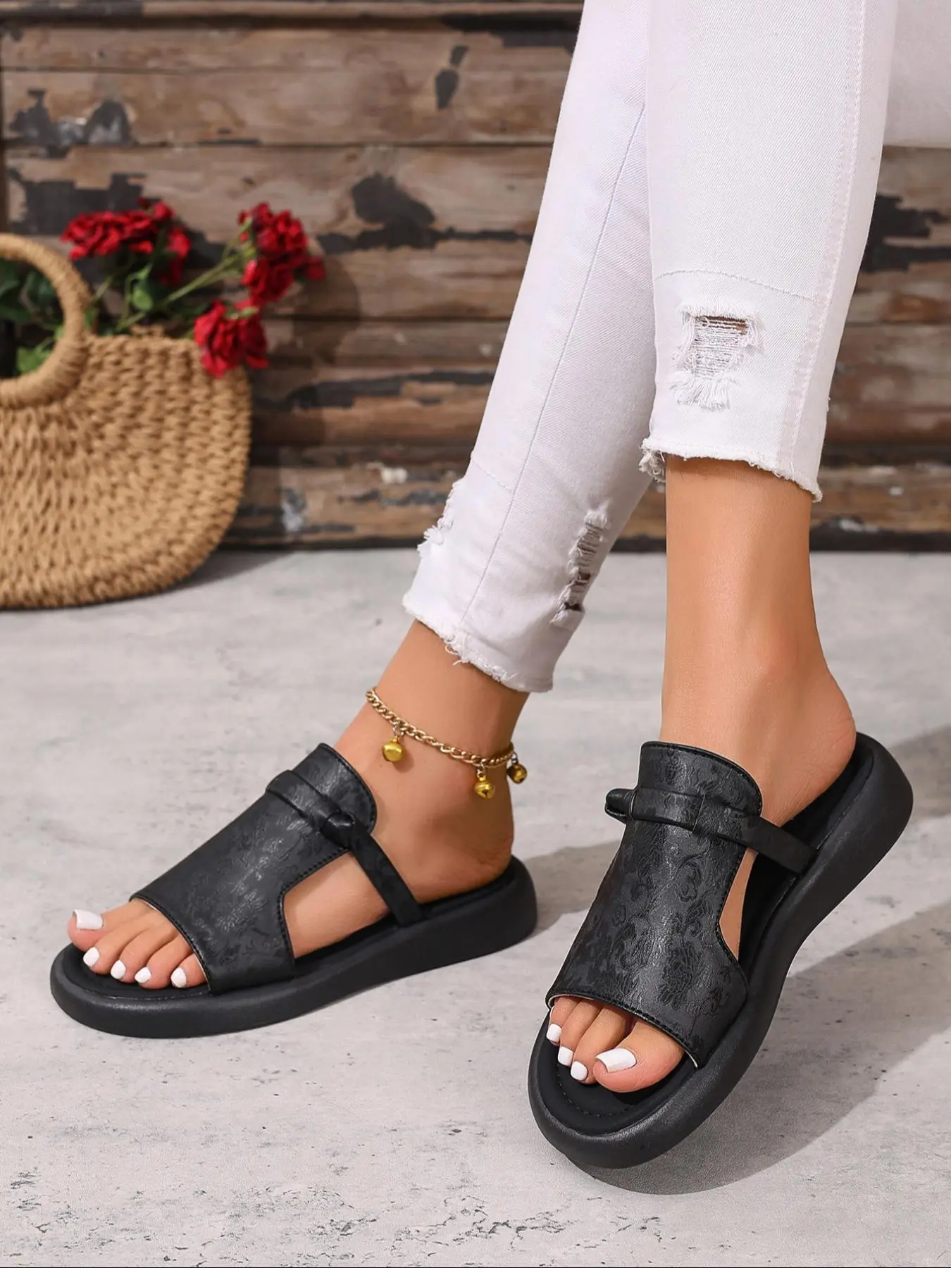 Women's Fashionable Plain Color Slides, Casual Comfortable Flat Sandals for Summer, Lightweight Breathable Slides for Beach Vacation, Walking Shoes