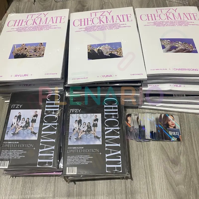 Album Itzy - Checkmate POB BENEFIT MAKESTAR 0
