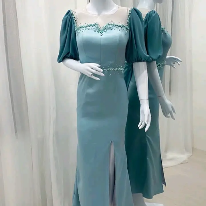 dress pesta