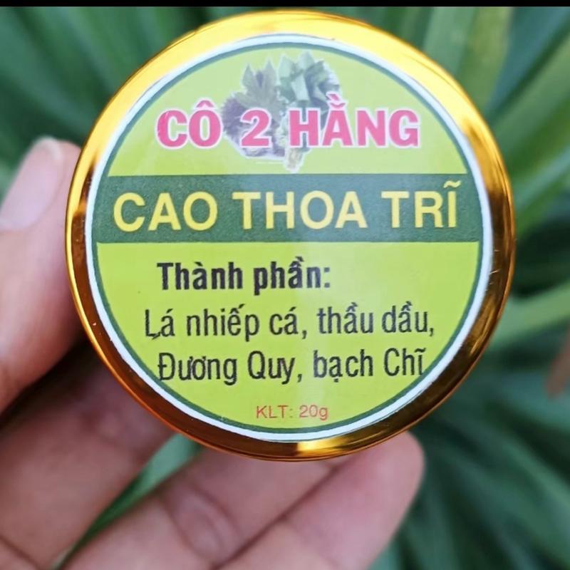 Cao Thoa Trĩ Cô 2 Hằng: thành phần      Thành phần: 100% tự nhiên nên không lo tác dụng phụ, cao được điều chế từ cây thầu dầu tía kết hợp với rau sam, tử thảo,tê tê, thương truật, huyết dụ  giúp kháng khuẩn, tiêu viêm, tăng cường lưu thông máu làm ta 3