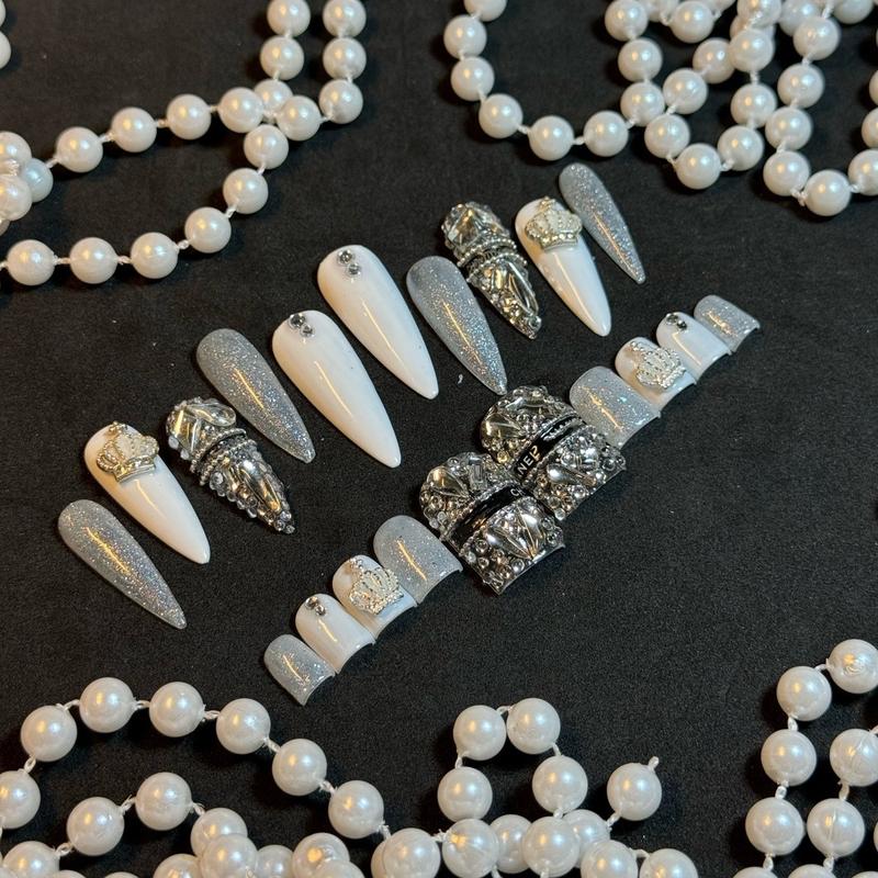 Mã 25 Nailbox thiết kế trắng mix nhũ ( kèm dụng cụ )