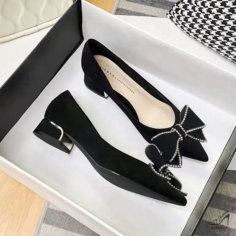 [CF] Black Shoes with Bowknot Pointed Toe Stylish Elegant Work Fashion Block Heels Office Close Shoes for Women