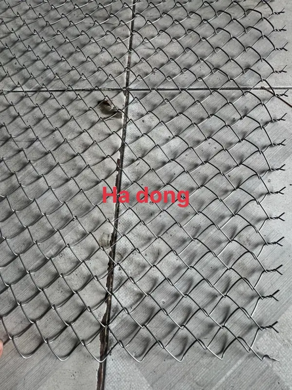 ( Khổ cao 1m x dài 1m ) Lưới sắt B20 chất lượng làm chuồng nuôi gà vịt 2