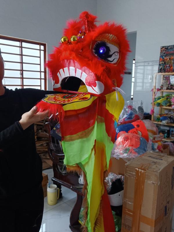 Đầu lân cho trẻ em  3-5 tuổi (có đuôi lân vải) 1
