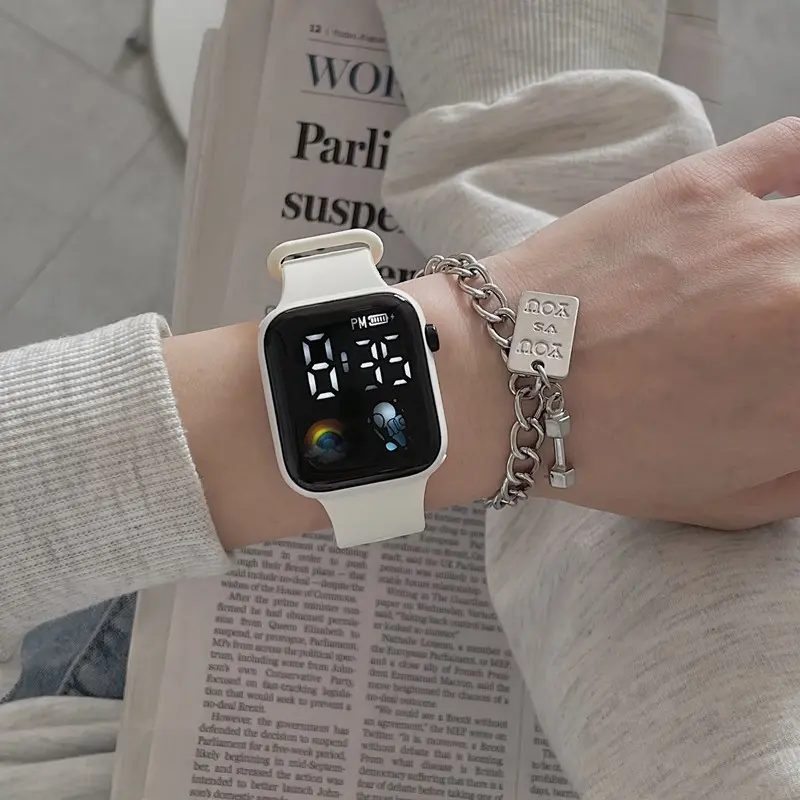 Đồng Hồ Điện Tử Đèn Led Unisex 06 Thời Trang Cá Tính Phong Cách Hàn Quốc Nam Voi Watch Đeo Tay 7