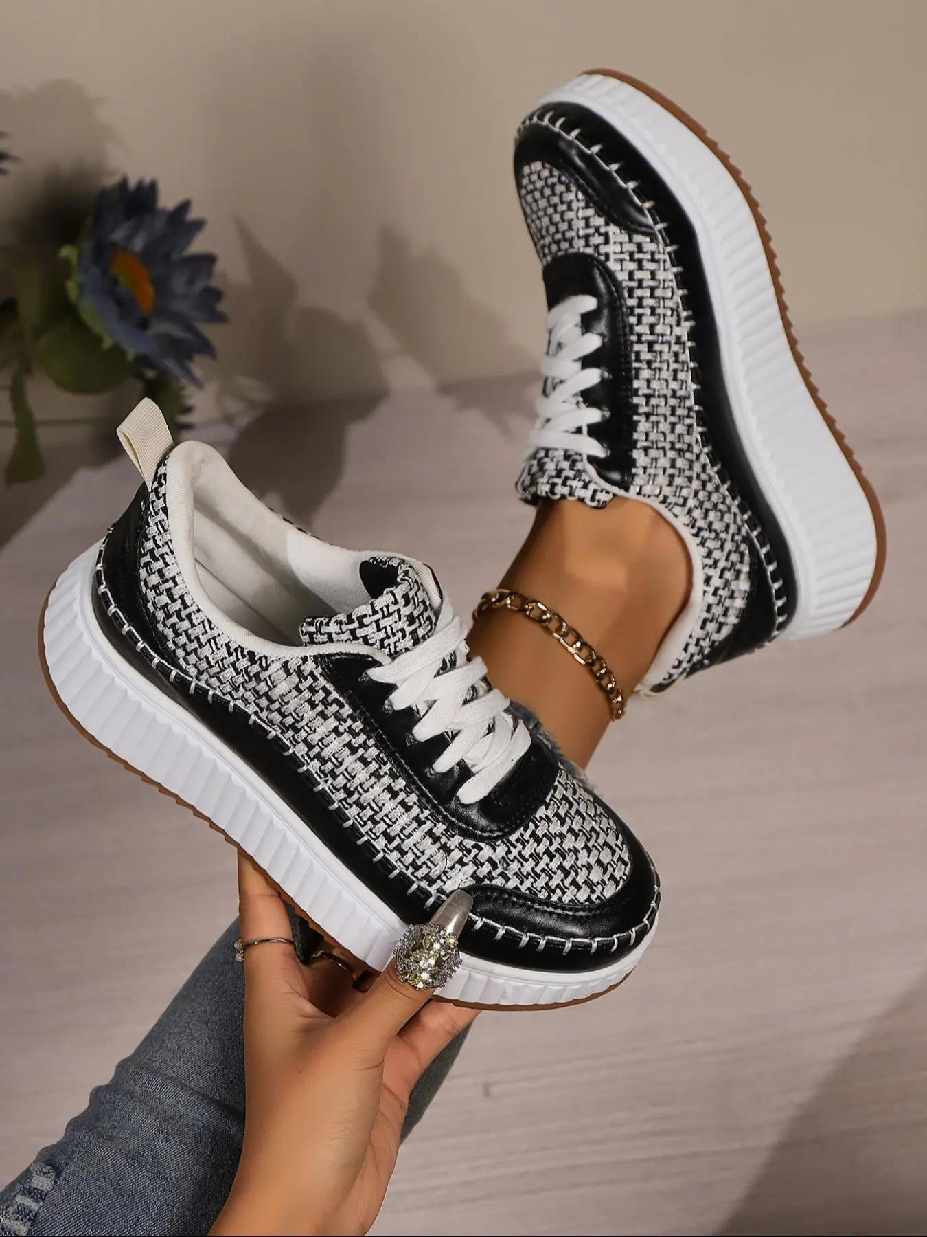 Fashionable Colorblock Platform Sneakers, Casual Comfortable Sports Shoes for Daily Wear, Female All-match Round Toe Shoes for Daily Wear