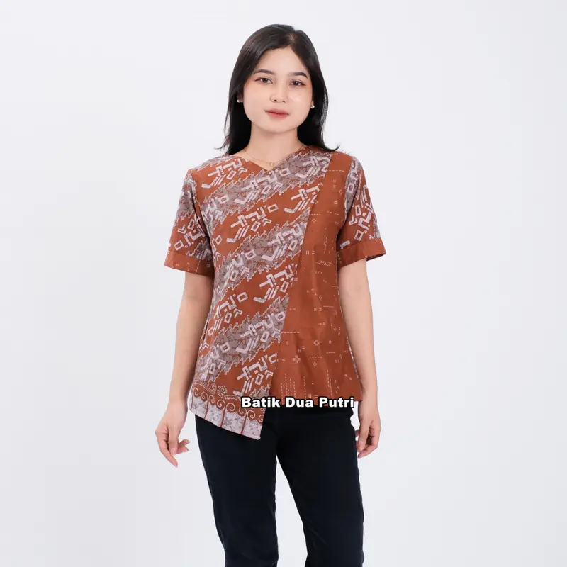 Batik Wanita Blouse Atasan Modern Sompal Lilin Batik Dua Putri Katun 1