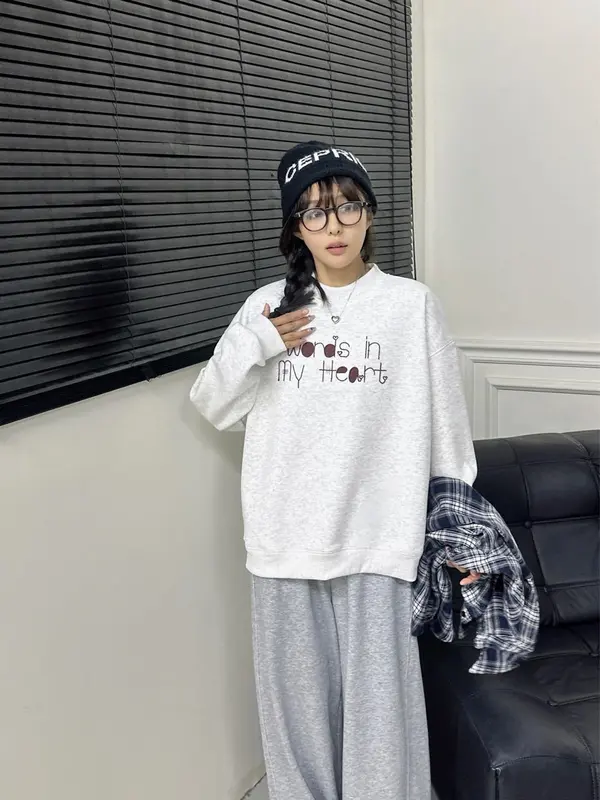 Áo sweater cổ tròn SKINI nam nữ form rộng phong cách Hàn Quốc S25 - Top, Hoodie 6