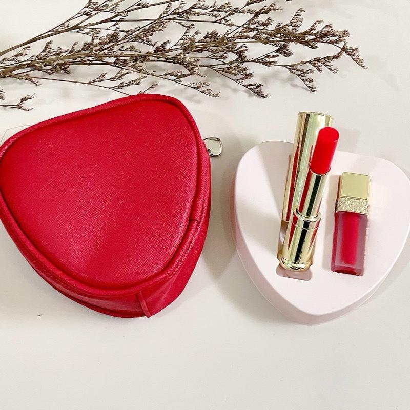 SET SON DƯỠNG HỖ Pink TRỢ LÀM MỀM MÔI VÀ DUY Trì  ĐỘ ẨM CHO MÔI LÊN MÀU NHẸ NHÀNG